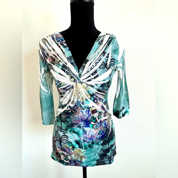 mushkab Tops - Mushkab by Dienna Rose top NWOT size Small